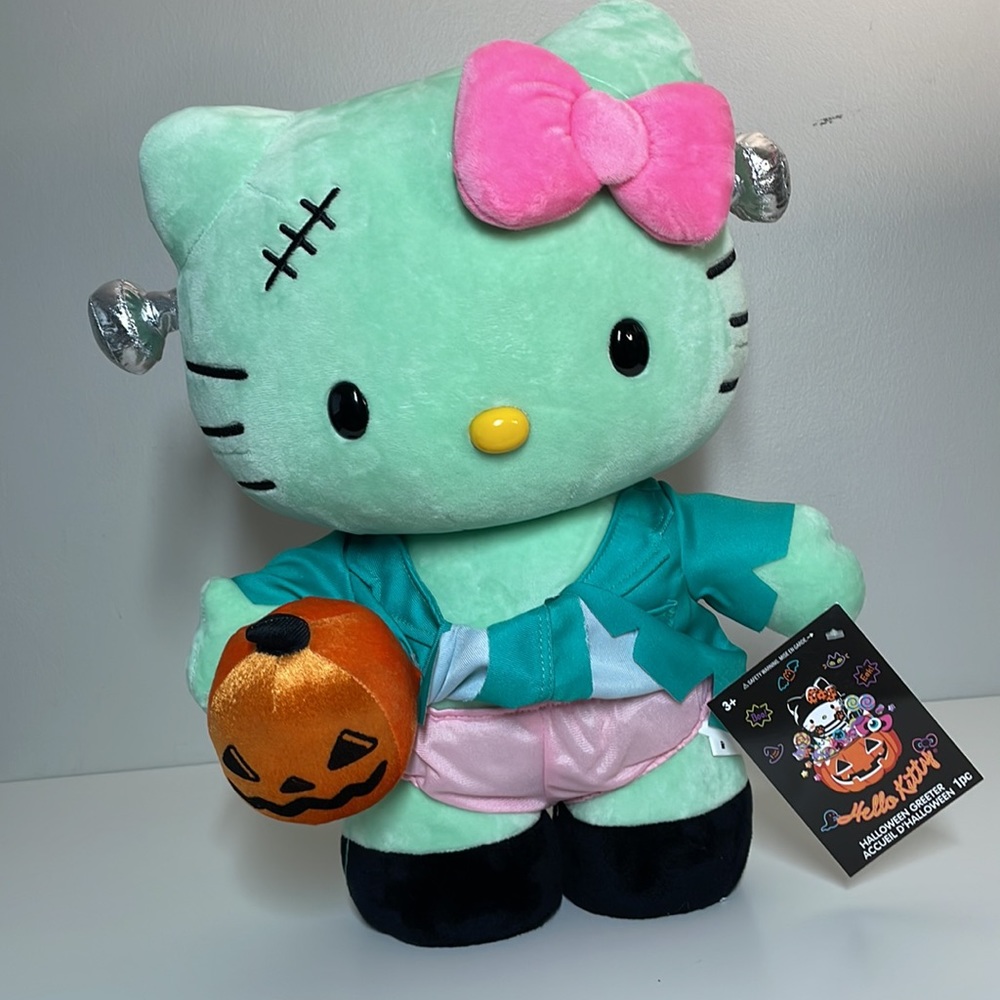 Hello Kitty Halloween Greeter Frankenstein - Picture 4 of 9